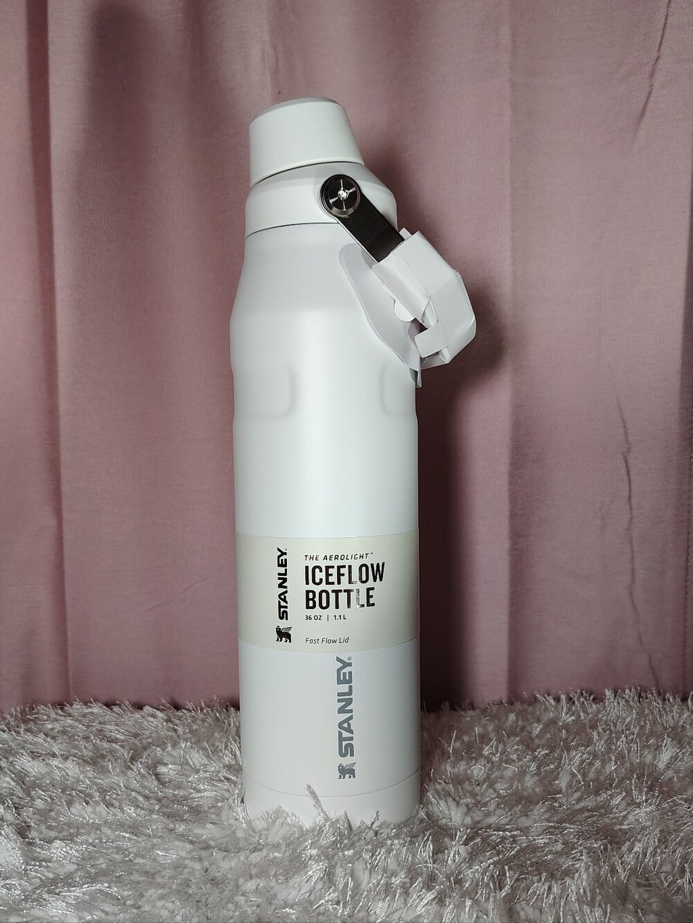 Stanley Aerolight IceFlow Water Bottle 36oz White Insulated Stainless Steel